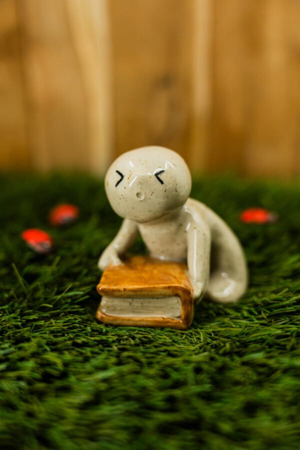 GILBERT - Thème 23/31 : GRIMOIRE