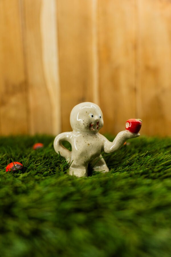 Photo-40 MARCEL - Thème 9/31 : POMME