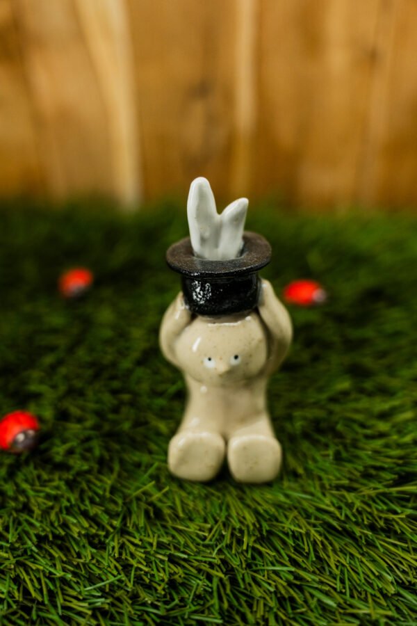 LÉOPOLD - Thème 13/31 : MAGIE