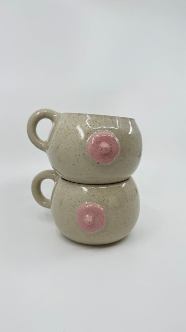 Grande tasse - Téton avec anse