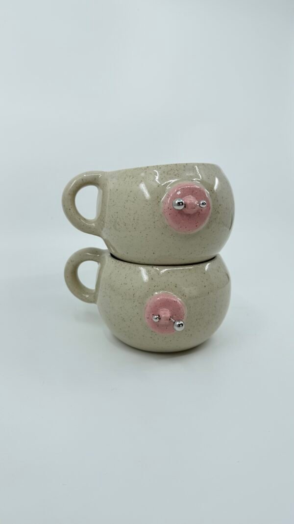 Grande tasse - Téton - Percing boule - anse
