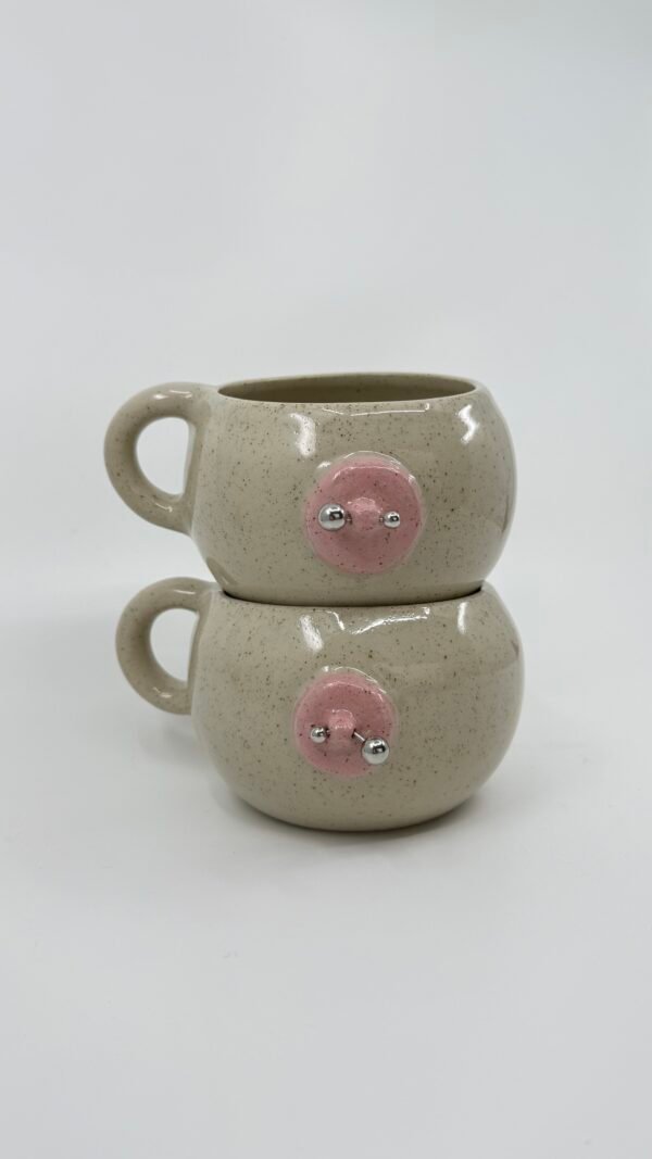 Grande tasse - Téton - Percing boule - anse