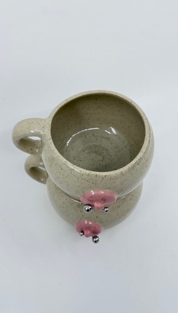 Grande tasse - Téton - Percing boule - anse