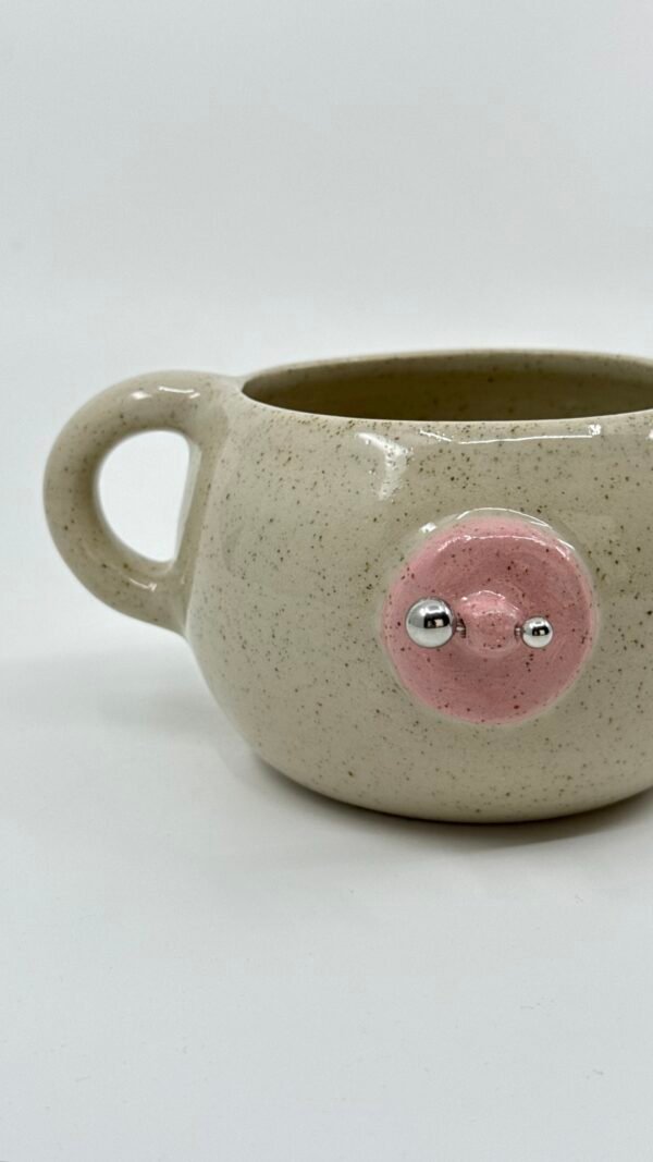 Grande tasse - Téton - Percing boule - anse